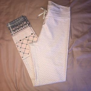 Sarah’s Day Vinyasa Flow Leggings Pink WFB